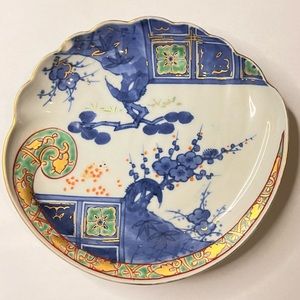 Meiji Japanese Imari Mussel shaped dish/ plate